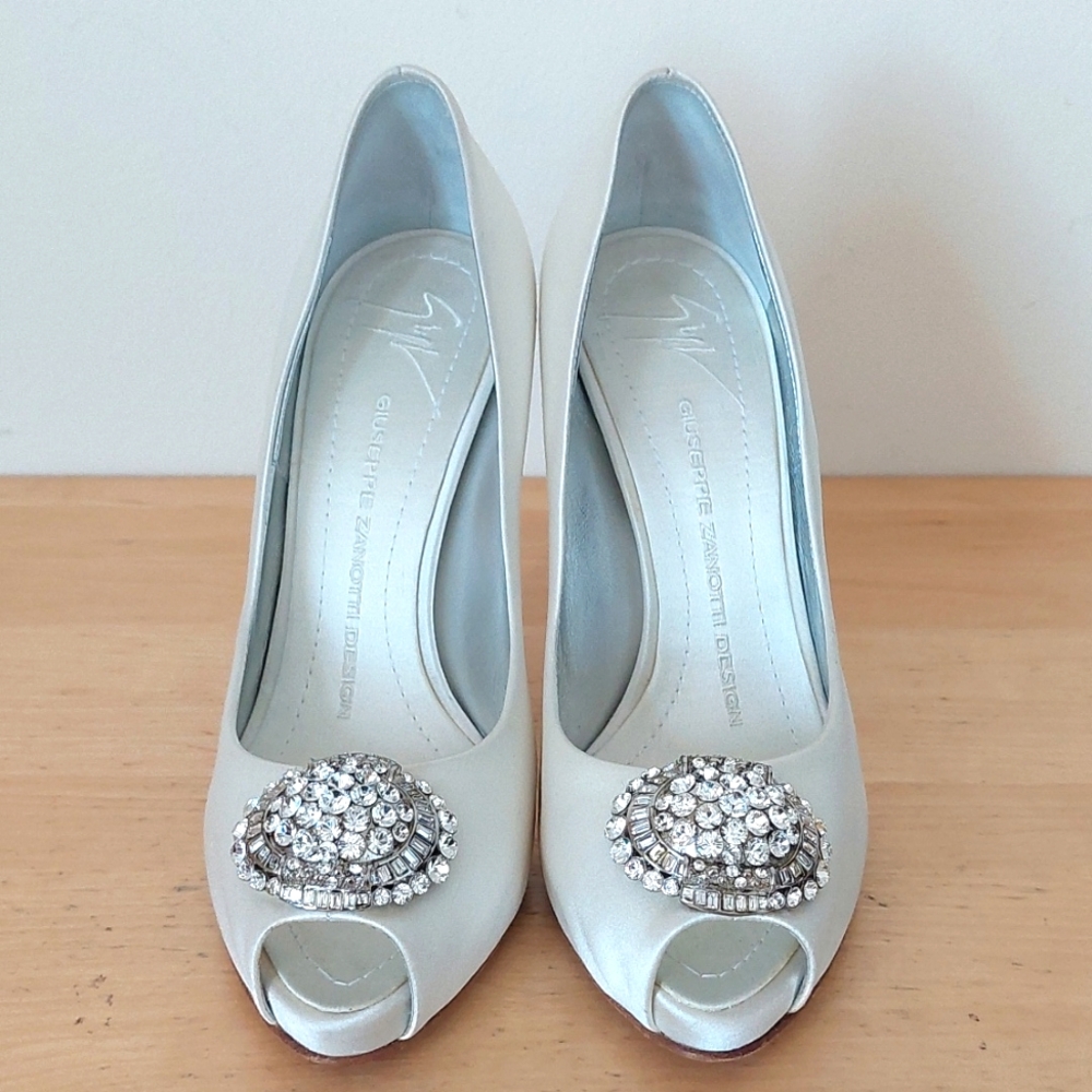 Giuseppe Zanotti White Satin Open Toe Heel Pumps